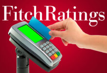 Fintech ya concentran 4% del crédito al consumo en México; obtener una licencia bancaria no garantiza una mejora, dice Fitch Ratings
