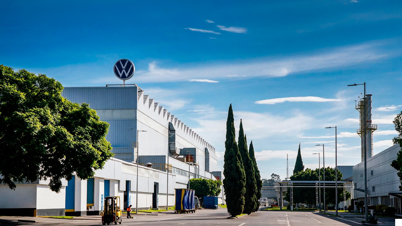 Volkswagen México: ¿cuántos autos se producen en Puebla y qué pasará con el recorte de turnos?