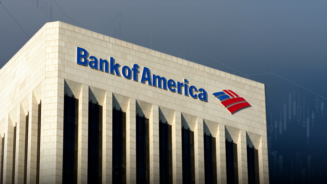 Bank of America se desploma 8% en Wall Street ante la decepción por su reporte y la multa de 1,200 mdd