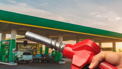 Gasolina más cara y diésel más barato en México que en EU por carga fiscal y subsidios