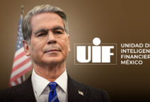 La UIF detectó operaciones financieras atípicas y posibles inconsistencias fiscales en una presunta red vinculada con el Cártel del Noreste, como parte de la cooperación entre México y Estados Unidos.